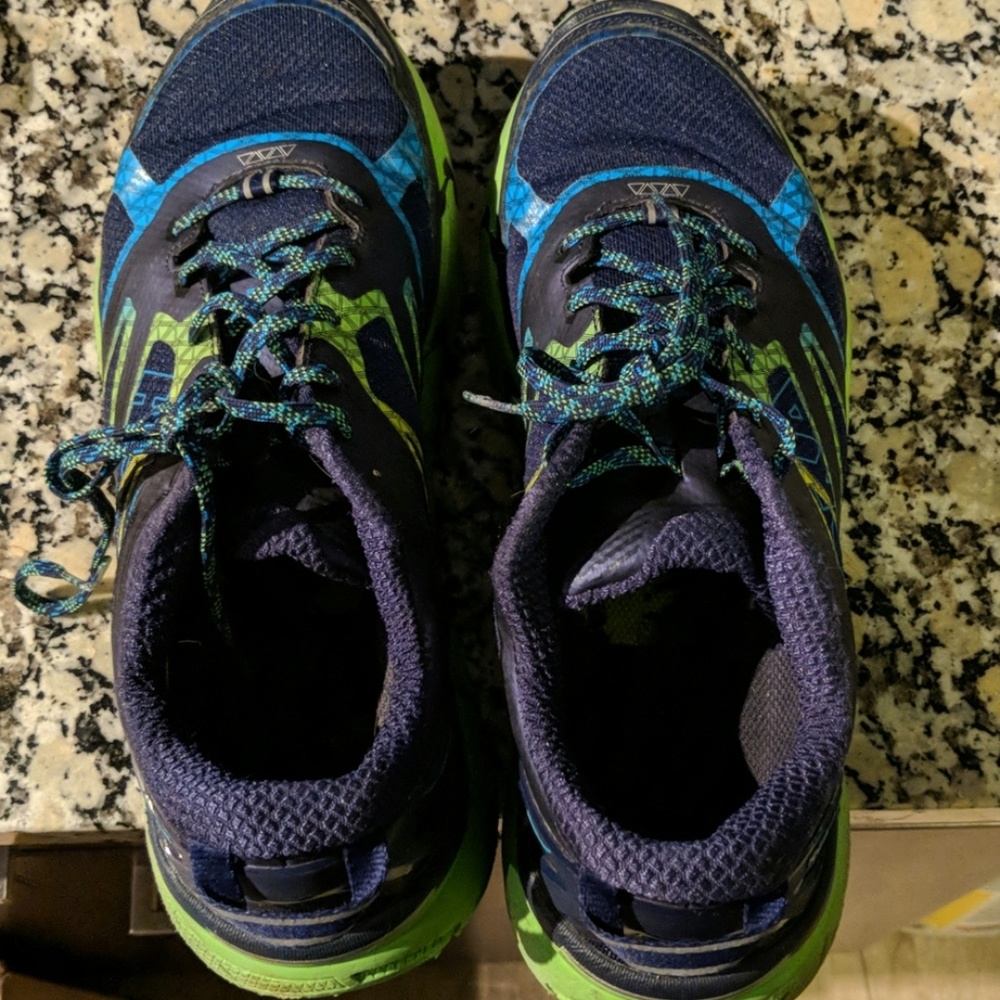 Hoka one one